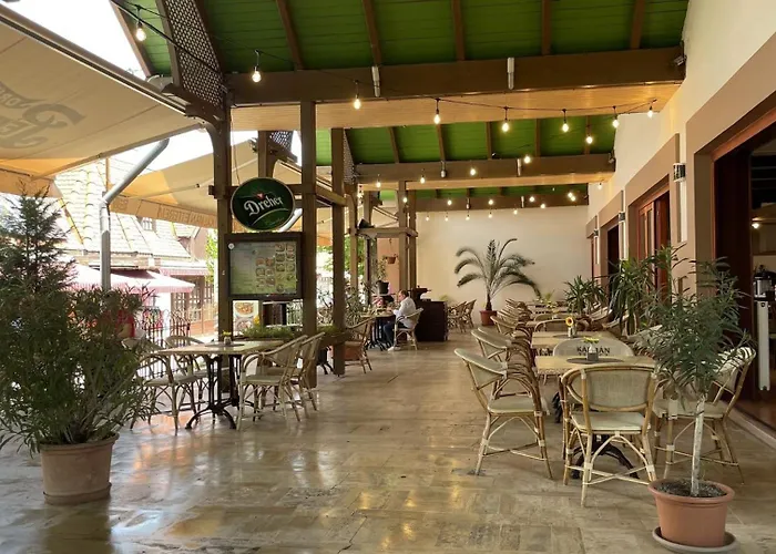 Kalman Imre Panzio 3* Siófok